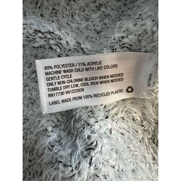 Xhilaration Eyelash Grey Sweater (XXL) - Picture 7 of 7